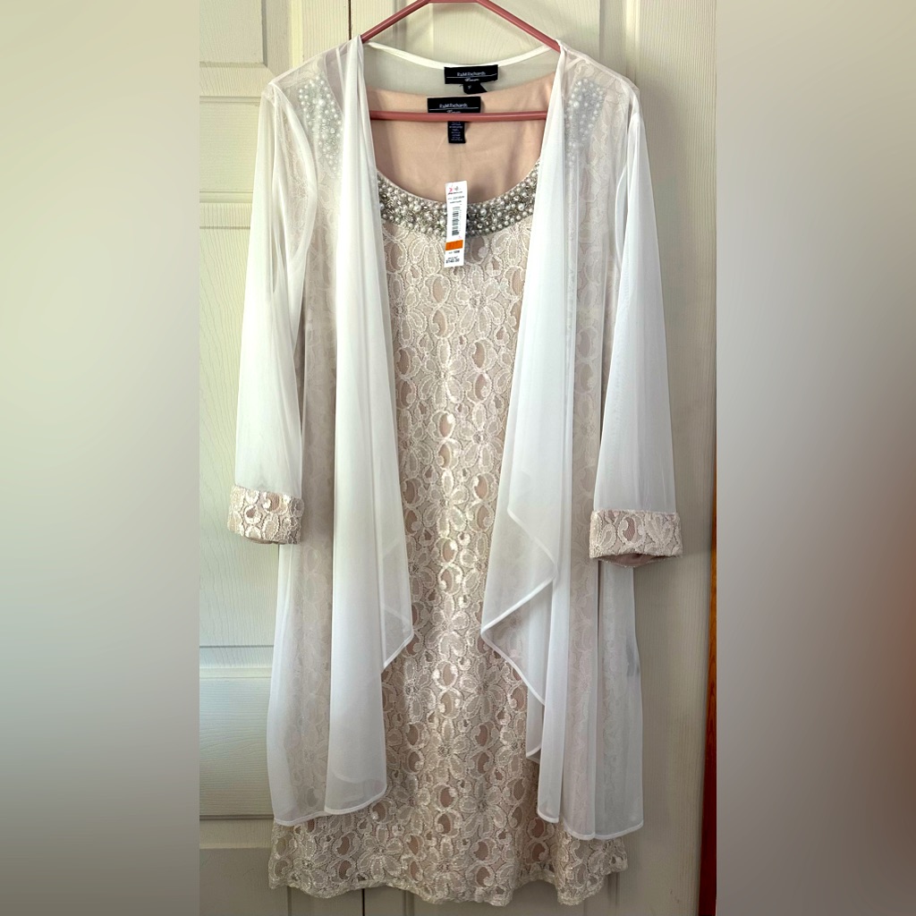 R  M Richards Lace Dress With Sheer White Overlay Brand New
